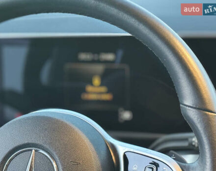 Белый Мерседес GLB-Class, объемом двигателя 1.99 л и пробегом 21 тыс. км за 28999 $, фото 38 на Automoto.ua