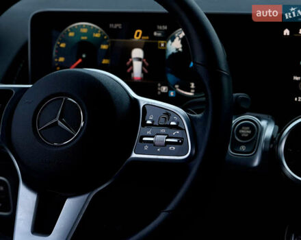 Білий Мерседес GLB-Class, об'ємом двигуна 1.99 л та пробігом 21 тис. км за 28999 $, фото 69 на Automoto.ua