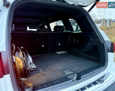 Білий Мерседес GLB-Class, об'ємом двигуна 1.99 л та пробігом 21 тис. км за 28999 $, фото 62 на Automoto.ua