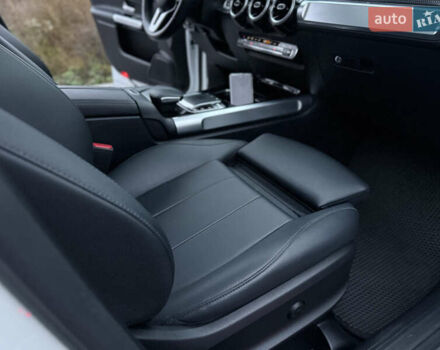 Білий Мерседес GLB-Class, об'ємом двигуна 1.99 л та пробігом 21 тис. км за 28999 $, фото 77 на Automoto.ua