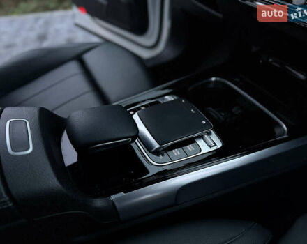 Білий Мерседес GLB-Class, об'ємом двигуна 1.99 л та пробігом 21 тис. км за 28999 $, фото 78 на Automoto.ua