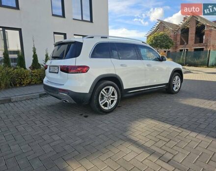 Белый Мерседес GLB-Class, объемом двигателя 1.99 л и пробегом 71 тыс. км за 29500 $, фото 5 на Automoto.ua