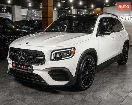 Білий Мерседес GLB-Class, об'ємом двигуна 1.99 л та пробігом 59 тис. км за 29900 $, фото 64 на Automoto.ua