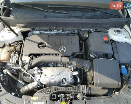 Білий Мерседес GLB-Class, об'ємом двигуна 2 л та пробігом 63 тис. км за 24000 $, фото 10 на Automoto.ua