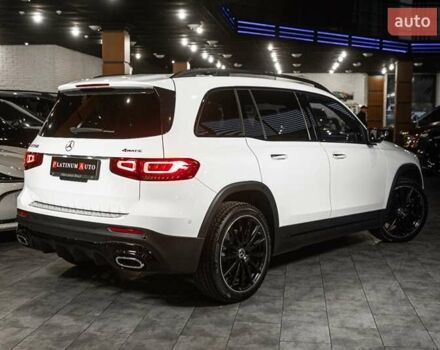 Білий Мерседес GLB-Class, об'ємом двигуна 1.99 л та пробігом 59 тис. км за 29900 $, фото 6 на Automoto.ua