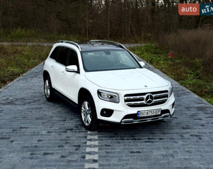 Білий Мерседес GLB-Class, об'ємом двигуна 1.99 л та пробігом 21 тис. км за 28999 $, фото 4 на Automoto.ua