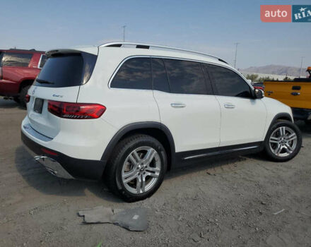 Білий Мерседес GLB-Class, об'ємом двигуна 2 л та пробігом 63 тис. км за 24000 $, фото 2 на Automoto.ua