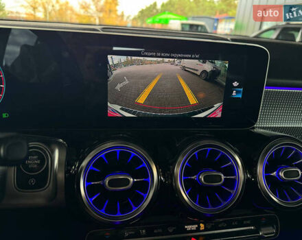 Белый Мерседес GLB-Class, объемом двигателя 2 л и пробегом 84 тыс. км за 30900 $, фото 27 на Automoto.ua