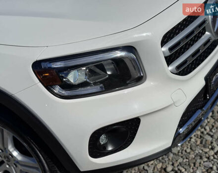 Мерседес GLB-Class 2021 в Ивано-Франковске на Automoto.ua Белый Мерседес GLB-Class, объемом двигателя 2 л и пробегом 123 тыс. км за 27500 $, фото 24 на Automoto.ua