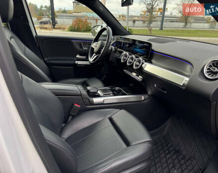 Белый Мерседес GLB-Class, объемом двигателя 2 л и пробегом 84 тыс. км за 30900 $, фото 24 на Automoto.ua