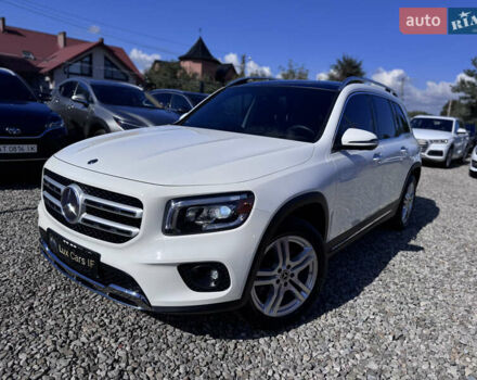 Мерседес GLB-Class 2021 в Ивано-Франковске на Automoto.ua Белый Мерседес GLB-Class, объемом двигателя 2 л и пробегом 123 тыс. км за 27500 $, фото 3 на Automoto.ua