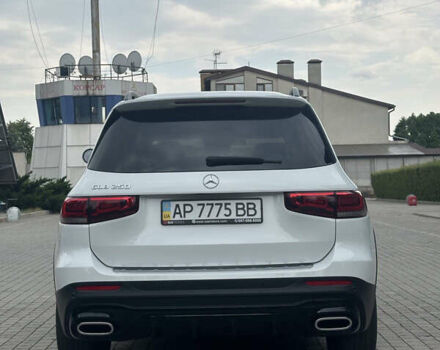 Белый Мерседес GLB-Class, объемом двигателя 2 л и пробегом 39 тыс. км за 53000 $, фото 6 на Automoto.ua