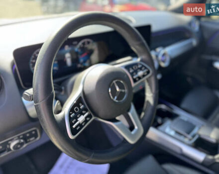 Мерседес GLB-Class 2021 в Ивано-Франковске на Automoto.ua Белый Мерседес GLB-Class, объемом двигателя 2 л и пробегом 123 тыс. км за 27500 $, фото 30 на Automoto.ua