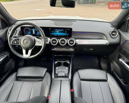 Белый Мерседес GLB-Class, объемом двигателя 2 л и пробегом 84 тыс. км за 30900 $, фото 24 на Automoto.ua