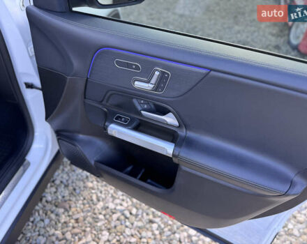 Мерседес GLB-Class 2021 в Ивано-Франковске на Automoto.ua Белый Мерседес GLB-Class, объемом двигателя 2 л и пробегом 123 тыс. км за 27500 $, фото 48 на Automoto.ua