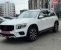 Білий Мерседес GLB-Class, об'ємом двигуна 2 л та пробігом 80 тис. км за 28000 $, фото 1 на Automoto.ua