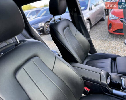 Мерседес GLB-Class 2021 в Ивано-Франковске на Automoto.ua Белый Мерседес GLB-Class, объемом двигателя 2 л и пробегом 123 тыс. км за 27500 $, фото 51 на Automoto.ua