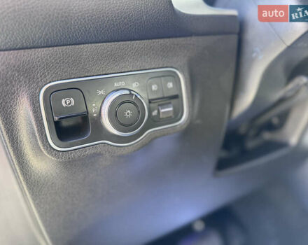 Мерседес GLB-Class 2021 в Ивано-Франковске на Automoto.ua Белый Мерседес GLB-Class, объемом двигателя 2 л и пробегом 123 тыс. км за 27500 $, фото 29 на Automoto.ua