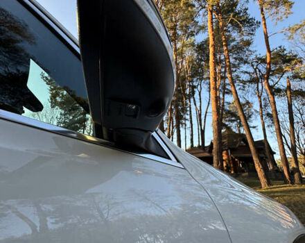 Белый Мерседес GLB-Class, объемом двигателя 1.99 л и пробегом 70 тыс. км за 29900 $, фото 32 на Automoto.ua