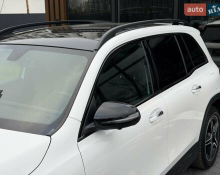 Білий Мерседес GLB-Class, об'ємом двигуна 2 л та пробігом 52 тис. км за 32000 $, фото 15 на Automoto.ua