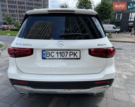 Белый Мерседес GLB-Class, объемом двигателя 1.95 л и пробегом 31 тыс. км за 38999 $, фото 7 на Automoto.ua