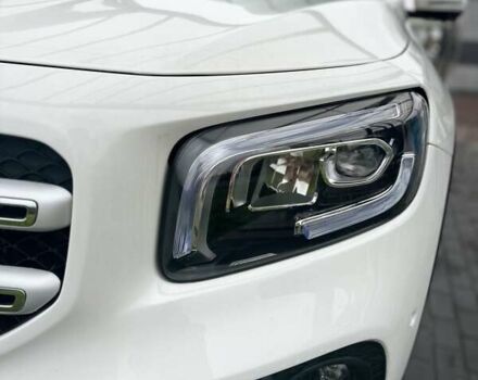 Белый Мерседес GLB-Class, объемом двигателя 2 л и пробегом 25 тыс. км за 37500 $, фото 18 на Automoto.ua