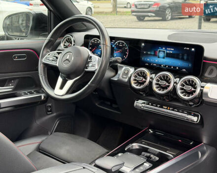 Білий Мерседес GLB-Class, об'ємом двигуна 2 л та пробігом 52 тис. км за 32000 $, фото 48 на Automoto.ua