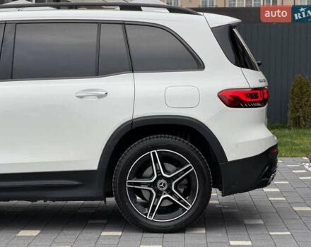 Білий Мерседес GLB-Class, об'ємом двигуна 2 л та пробігом 52 тис. км за 32000 $, фото 4 на Automoto.ua
