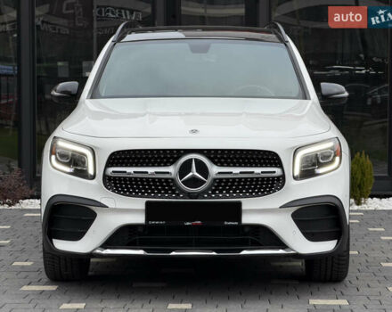 Білий Мерседес GLB-Class, об'ємом двигуна 2 л та пробігом 52 тис. км за 32000 $, фото 2 на Automoto.ua