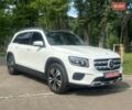 Белый Мерседес GLB-Class, объемом двигателя 1.95 л и пробегом 33 тыс. км за 37999 $, фото 1 на Automoto.ua