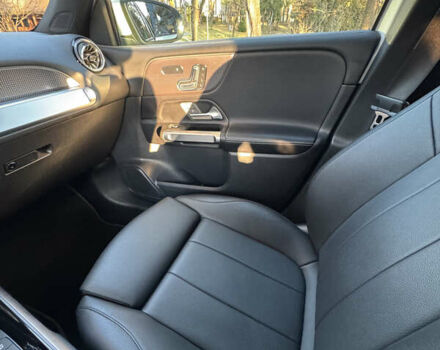 Белый Мерседес GLB-Class, объемом двигателя 1.99 л и пробегом 70 тыс. км за 29900 $, фото 20 на Automoto.ua