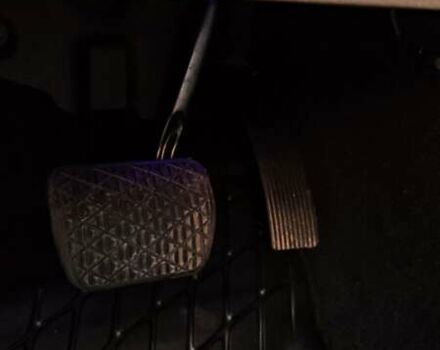 Белый Мерседес GLB-Class, объемом двигателя 1.99 л и пробегом 28 тыс. км за 32500 $, фото 36 на Automoto.ua