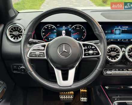 Білий Мерседес GLB-Class, об'ємом двигуна 2 л та пробігом 52 тис. км за 32000 $, фото 45 на Automoto.ua