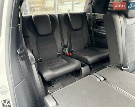 Білий Мерседес GLB-Class, об'ємом двигуна 2 л та пробігом 52 тис. км за 32000 $, фото 42 на Automoto.ua