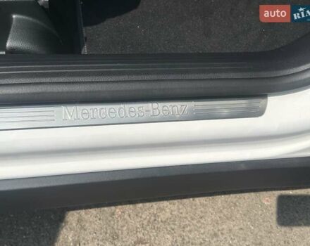 Белый Мерседес GLB-Class, объемом двигателя 1.95 л и пробегом 33 тыс. км за 37999 $, фото 57 на Automoto.ua