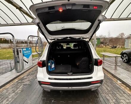 Белый Мерседес GLB-Class, объемом двигателя 2 л и пробегом 25 тыс. км за 37500 $, фото 10 на Automoto.ua