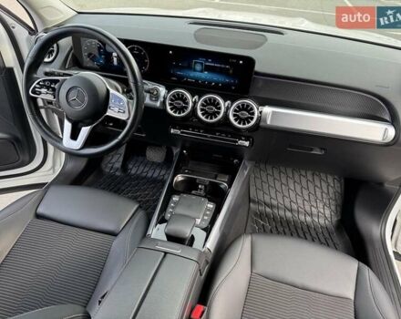 Білий Мерседес GLB-Class, об'ємом двигуна 1.95 л та пробігом 31 тис. км за 39900 $, фото 24 на Automoto.ua