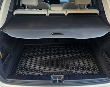 Белый Мерседес GLB-Class, объемом двигателя 1.99 л и пробегом 28 тыс. км за 32500 $, фото 3 на Automoto.ua