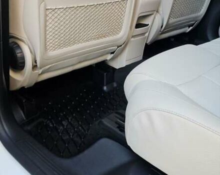 Белый Мерседес GLB-Class, объемом двигателя 1.99 л и пробегом 28 тыс. км за 32500 $, фото 15 на Automoto.ua