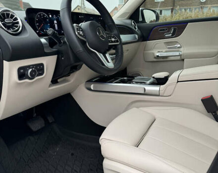 Белый Мерседес GLB-Class, объемом двигателя 1.99 л и пробегом 36 тыс. км за 49000 $, фото 23 на Automoto.ua