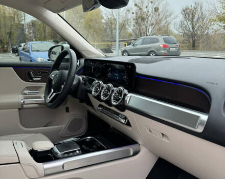 Белый Мерседес GLB-Class, объемом двигателя 1.99 л и пробегом 36 тыс. км за 49000 $, фото 13 на Automoto.ua