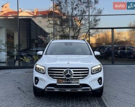 Білий Мерседес GLB-Class, об'ємом двигуна 1.99 л та пробігом 2 тис. км за 47900 $, фото 1 на Automoto.ua