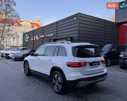 Білий Мерседес GLB-Class, об'ємом двигуна 1.99 л та пробігом 2 тис. км за 47900 $, фото 5 на Automoto.ua