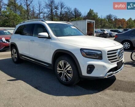 Белый Мерседес GLB-Class, объемом двигателя 1.99 л и пробегом 1 тыс. км за 20000 $, фото 3 на Automoto.ua