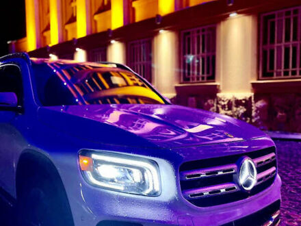 Белый Мерседес GLB-Class, объемом двигателя 1.99 л и пробегом 51 тыс. км за 27500 $, фото 1 на Automoto.ua