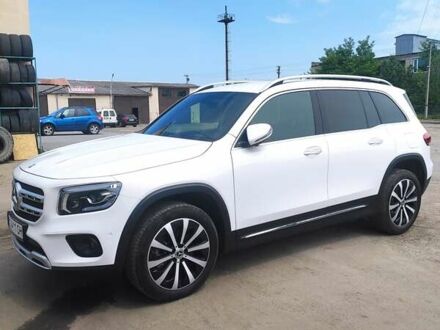 Білий Мерседес GLB-Class, об'ємом двигуна 1.99 л та пробігом 26 тис. км за 35600 $, фото 1 на Automoto.ua