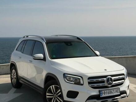Белый Мерседес GLB-Class, объемом двигателя 1.95 л и пробегом 44 тыс. км за 33700 $, фото 1 на Automoto.ua