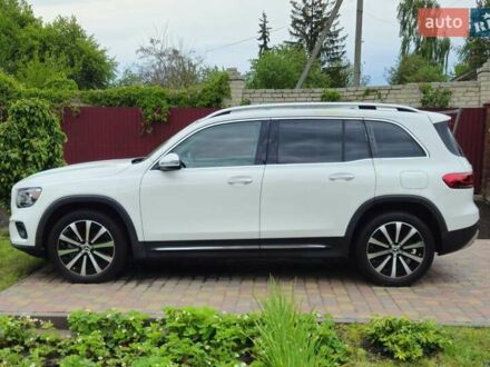 Мерседес GLB-Class 2022 в Глухове на Automoto.ua Белый Мерседес GLB-Class, объемом двигателя 2 л и пробегом 25 тыс. км за 23900 $, фото 1 на Automoto.ua