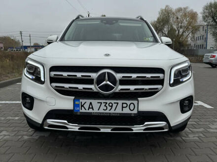 Белый Мерседес GLB-Class, объемом двигателя 1.99 л и пробегом 36 тыс. км за 49000 $, фото 1 на Automoto.ua