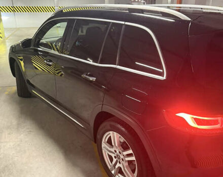 Чорний Мерседес GLB-Class, об'ємом двигуна 1.99 л та пробігом 60 тис. км за 31000 $, фото 7 на Automoto.ua